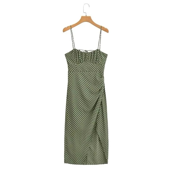 Gorgeous green/white LINEN BLEND POLKA DOT MIDI DRESS😍 - Picture 10 of 12